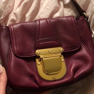 Michael kors crossbody